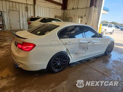 Trzecie zdjęcie samochodu z tyłu: 2018 BMW 330 XI VIN:WBA8D9G56JNU72962 - miniatura