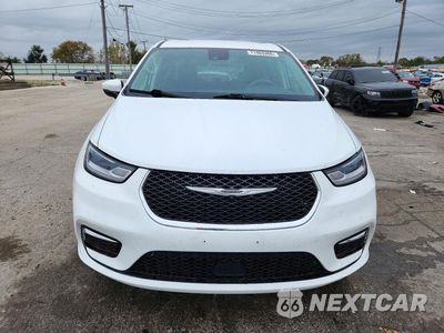 Piąte zdjęcie samochodu w środku: 2023 CHRYSLER PACIFICA TOURING L VIN:2C4RC1BG6PR620690 - miniatura