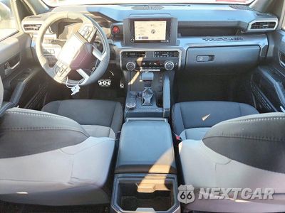 Zdjęcie 8 z 12 samochodu: 2026 TOYOTA TACOMA TRD SPORT VIN:3TYLB5FN2TT040545 - miniatura