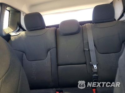 Zdjęcie 10 z 13 samochodu: 2015 JEEP RENEGADE LATITUDE VIN:ZACCJABT3FPC22235 - miniatura