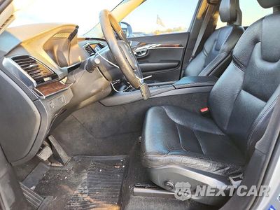 Zdjęcie 7 z 13 samochodu: 2016 VOLVO XC90 T6 VIN:YV4A22PK4G1065484 - miniatura