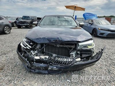 Piąte zdjęcie samochodu w środku: 2019 BMW M550XI VIN:WBAJB9C52KB464549 - miniatura