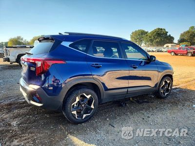Trzecie zdjęcie samochodu z tyłu: 2024 KIA SELTOS EX VIN:KNDER2AA9R7606366 - miniatura