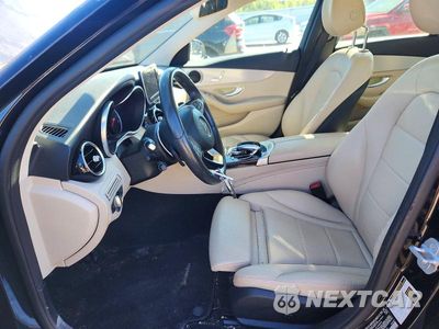 Zdjęcie 7 z 12 samochodu: 2015 MERCEDES-BENZ C 300 4MATIC VIN:55SWF4KB8FU019824 - miniatura