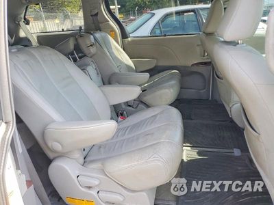 Zdjęcie 11 z 13 samochodu: 2014 TOYOTA SIENNA XLE 8-PASSENGER VIN:5TDYK3DC9ES447126 - miniatura