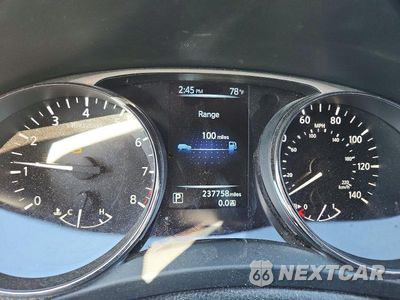 Zdjęcie 9 z 12 samochodu: 2014 NISSAN ROGUE SV VIN:5N1AT2MTXEC854281 - miniatura