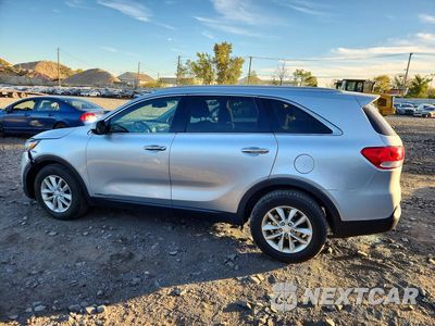 Drugie zdjęcie samochodu z przodu: 2016 KIA SORENTO LX V6 VIN:5XYPGDA56GG012640 - miniatura