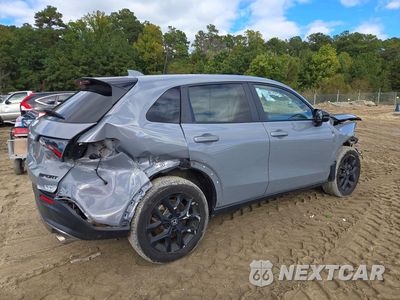 Trzecie zdjęcie samochodu z tyłu: 2023 HONDA HR-V SPORT VIN:3CZRZ2H56PM728125 - miniatura