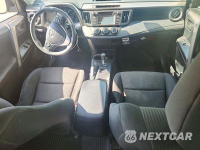 Zdjęcie 8 z 13 samochodu: 2018 TOYOTA RAV4 LE VIN:JTMBFREV8JJ176502 - miniatura