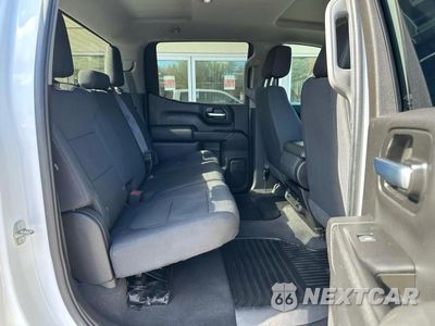 Zdjęcie 6 z 11 samochodu: 2020 CHEVROLET SILVERADO K1500 CUSTOM VIN:1GCUYBEF7LZ103659 - miniatura