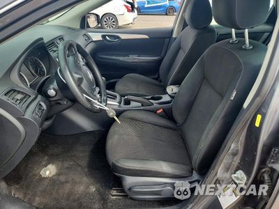Zdjęcie 7 z 13 samochodu: 2019 NISSAN SENTRA S VIN:3N1AB7AP8KY363936 - miniatura