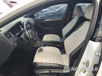 Zdjęcie 7 z 12 samochodu: 2016 VOLKSWAGEN JETTA SPORT VIN:3VWD17AJ6GM361090 - miniatura