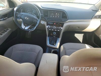 Zdjęcie 8 z 12 samochodu: 2020 HYUNDAI ELANTRA SEL VIN:5NPD84LF8L8625626 - miniatura