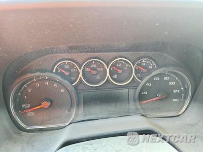Zdjęcie 9 z 14 samochodu: 2023 CHEVROLET SUBURBAN C1500 LS VIN:1GNSCBKD5PR465219 - miniatura
