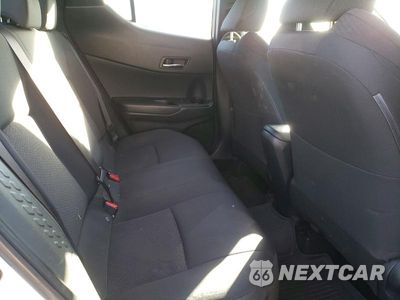 Zdjęcie 10 z 13 samochodu: 2018 TOYOTA C-HR XLE PREMIUM VIN:NMTKHMBX0JR003318 - miniatura