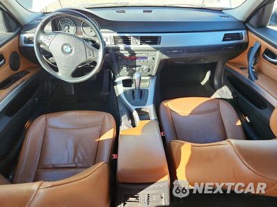 Zdjęcie 8 z 12 samochodu: 2011 BMW 328 XI VIN:WBAPK7C59BA969878 - miniatura