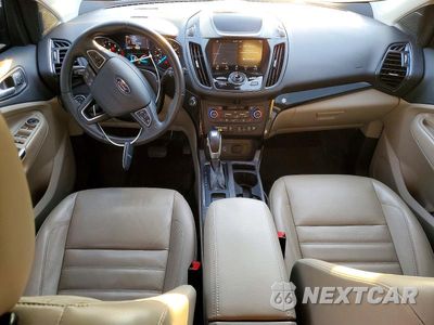 Zdjęcie 8 z 12 samochodu: 2019 FORD ESCAPE TITANIUM VIN:1FMCU9J95KUC53731 - miniatura