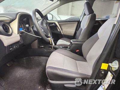 Zdjęcie 7 z 12 samochodu: 2015 TOYOTA RAV4 XLE VIN:2T3RFREV4FW230059 - miniatura