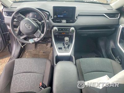 Zdjęcie 8 z 13 samochodu: 2025 TOYOTA RAV4 XLE VIN:2T3P1RFV1SW599900 - miniatura