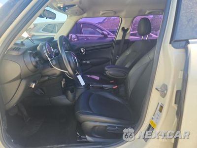 Zdjęcie 7 z 13 samochodu: 2019 MINI COOPER VIN:WMWXU1C50K2J02516 - miniatura