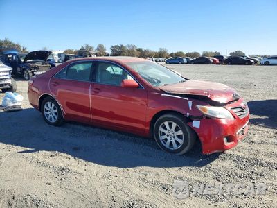 Czwarte zdjęcie samochodu z boku: 2008 TOYOTA CAMRY XLE V6 VIN:4T1BK46K18U060257 - miniatura