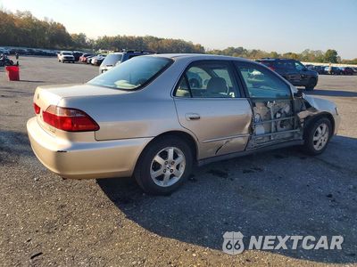 Trzecie zdjęcie samochodu z tyłu: 2000 HONDA ACCORD SE VIN:1HGCG6697YA094774 - miniatura