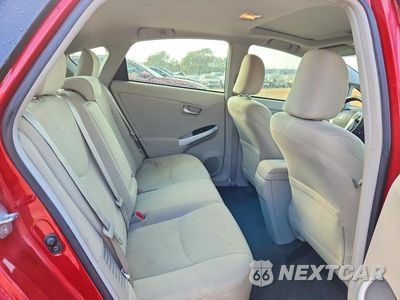 Zdjęcie 11 z 13 samochodu: 2013 TOYOTA PRIUS THREE VIN:JTDKN3DU2D5596150 - miniatura