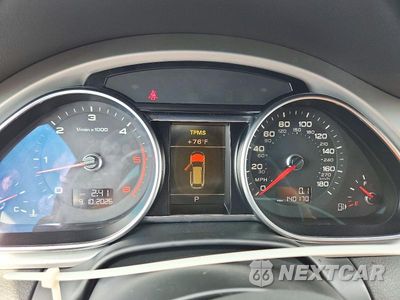 Zdjęcie 9 z 13 samochodu: 2013 AUDI Q7 PRESTIGE VIN:WA1WMAFE7DD000741 - miniatura