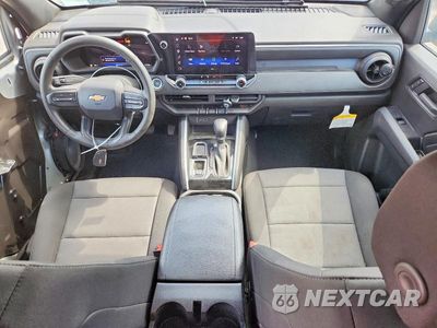 Zdjęcie 8 z 13 samochodu: 2025 CHEVROLET COLORADO VIN:1GCPSBEK5S1154229 - miniatura