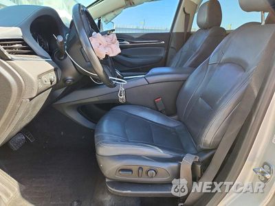 Zdjęcie 7 z 13 samochodu: 2018 BUICK ENCLAVE PREMIUM VIN:5GAERCKW9JJ228056 - miniatura