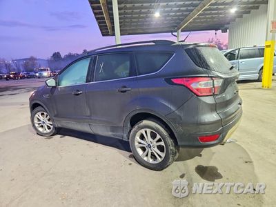 Drugie zdjęcie samochodu z przodu: 2018 FORD ESCAPE SE VIN:1FMCU9GD4JUC77173 - miniatura