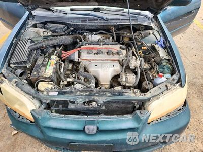 Zdjęcie 11 z 12 samochodu: 1999 HONDA ACCORD EX VIN:1HGCG5650XA027116 - miniatura