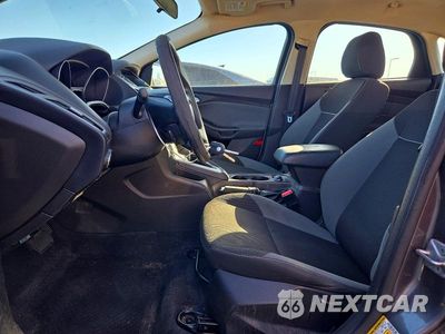 Zdjęcie 7 z 12 samochodu: 2013 FORD FOCUS SE VIN:1FADP3F29DL374141 - miniatura