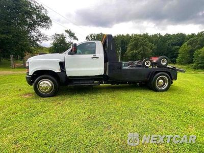 Zdjęcie 9 z 10 samochodu: 2019 CHEVROLET SILVERADO MEDIUM DUTY VIN:1HTKHPVH7KH863006 - miniatura