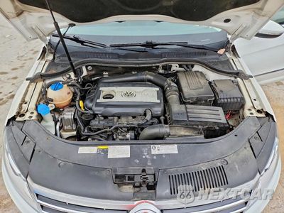 Zdjęcie 11 z 12 samochodu: 2015 VOLKSWAGEN CC EXECUTIVE VIN:WVWRN7AN4FE825336 - miniatura