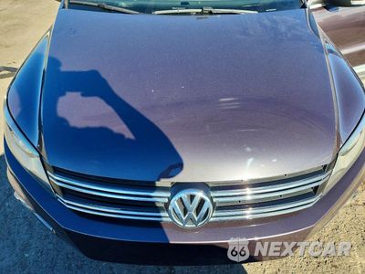 Zdjęcie 12 z 14 samochodu: 2016 VOLKSWAGEN TIGUAN S VIN:WVGAV7AX0GW546603 - miniatura