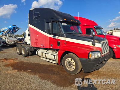 Czwarte zdjęcie samochodu z boku: 2001 FREIGHTLINER C120 SEMI TRUCK VIN:1FUJA3CG21PF24251 - miniatura