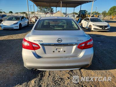 Zdjęcie 6 z 12 samochodu: 2017 NISSAN ALTIMA 3.5 SL VIN:1N4BL3AP8HC122036 - miniatura