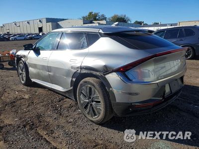 Drugie zdjęcie samochodu z przodu: 2024 KIA EV6 WIND VIN:KNDC34LA2R5215377 - miniatura