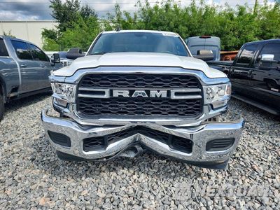 Piąte zdjęcie samochodu w środku: 2022 RAM 2500 TRADESMAN VIN:3C7WR5HJ9NG223587 - miniatura