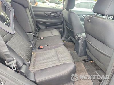 Zdjęcie 10 z 12 samochodu: 2017 NISSAN ROGUE SV VIN:5N1AT2MV3HC751340 - miniatura