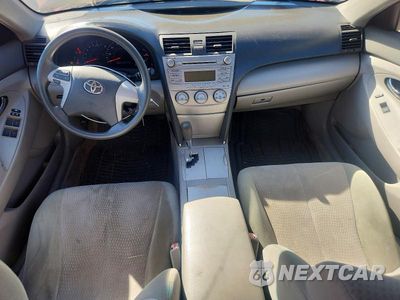 Zdjęcie 8 z 12 samochodu: 2011 TOYOTA CAMRY LE VIN:4T1BF3EK2BU126922 - miniatura