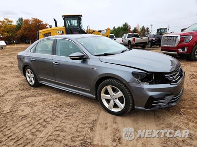 Czwarte zdjęcie samochodu z boku: 2017 VOLK PASSAT R-L VIN:1VWDT7A32HC019246 - miniatura