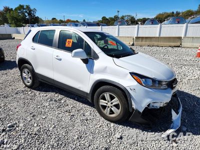 Czwarte zdjęcie samochodu z boku: 2020 CHEVROLET TRAX LS VIN:3GNCJKSB7LL162338 - miniatura