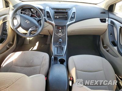 Zdjęcie 8 z 13 samochodu: 2014 HYUNDAI ELANTRA SE VIN:5NPDH4AE1EH485934 - miniatura