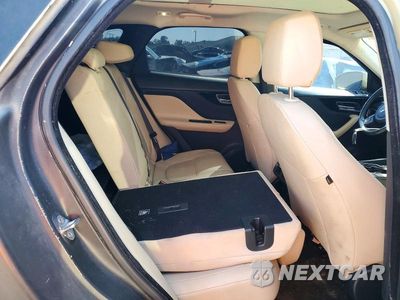 Zdjęcie 11 z 13 samochodu: 2017 JAGUAR F-PACE PREMIUM VIN:SADCJ2BV7HA495208 - miniatura