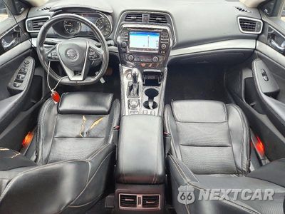 Zdjęcie 8 z 12 samochodu: 2017 NISSAN MAXIMA 3.5 SL VIN:1N4AA6AP2HC447767 - miniatura