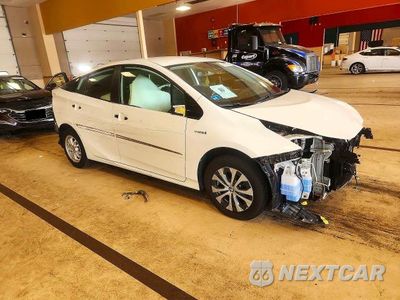 Czwarte zdjęcie samochodu z boku: 2019 TOYOTA PRIUS XLE AWD-E VIN:JTDL9RFUXK3003586 - miniatura