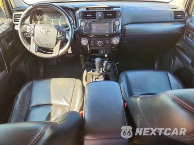 Zdjęcie 8 z 14 samochodu: 2016 TOYOTA 4RUNNER TRAIL VIN:JTEBU5JRXG5286746 - miniatura