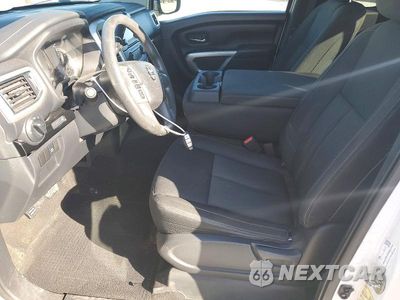 Zdjęcie 7 z 13 samochodu: 2017 NISSAN TITAN S VIN:1N6AA1CKXHN558017 - miniatura